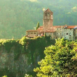 hostal-mont-rock.catalonia-hotels.com/